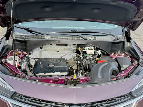 Used 2021 Buick Encore GX Essence w/ Advanced Technology Package image 31