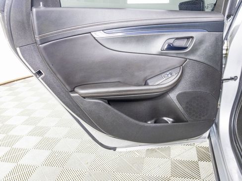 Used 2018 Chevrolet Impala Premier image 36