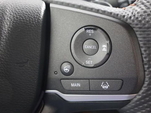 Used 2025 Honda Passport TrailSport image 12