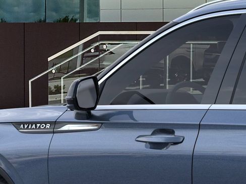 New 2026 Lincoln Aviator AWD image 20