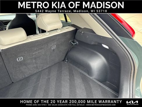 Used 2023 Kia Niro EX Touring FWD image 32