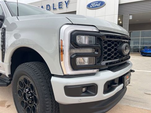 New 2026 Ford F350 Lariat w/ Black Appearance Package AWD/4WD image 14