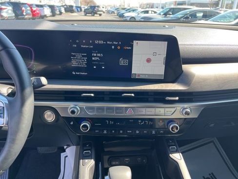 Used 2024 Kia Telluride EX X-Line image 16