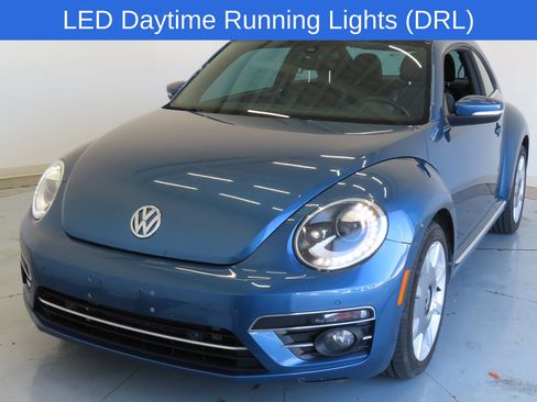 Used 2019 Volkswagen Beetle 2.0T SE image 9