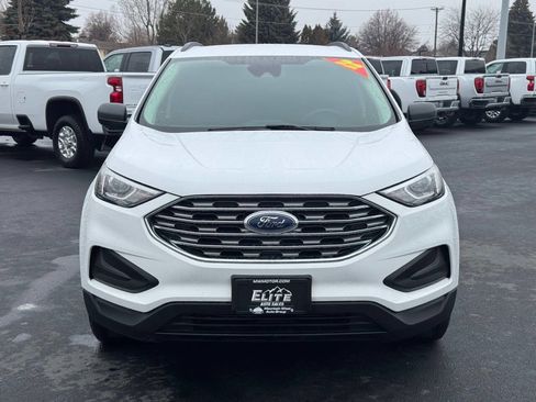 Used 2022 Ford Edge SE image 2