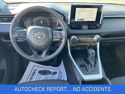 Used 2025 Toyota RAV4 LE image 2