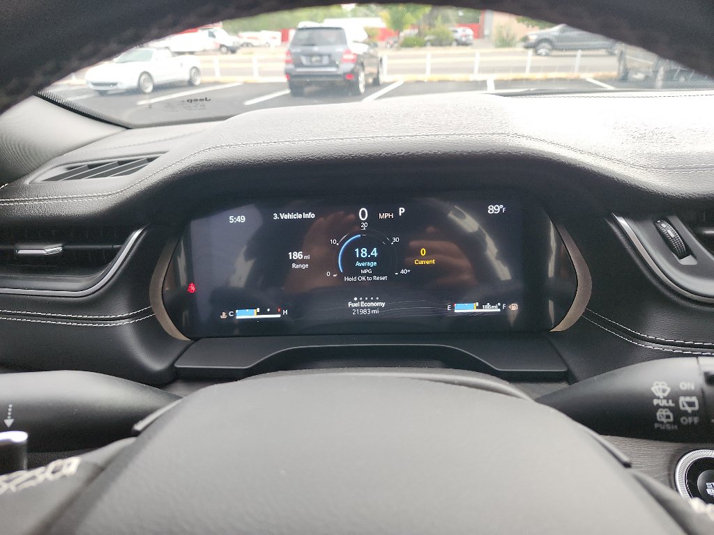 Used 2025 Jeep Grand Cherokee L Limited w/ Luxury Tech Group II AWD/4WD image 25