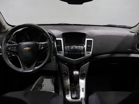 Used 2016 Chevrolet Cruze Eco image 16