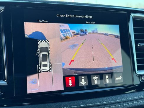 New 2026 Chrysler Pacifica Select w/ S Appearance Package image 18