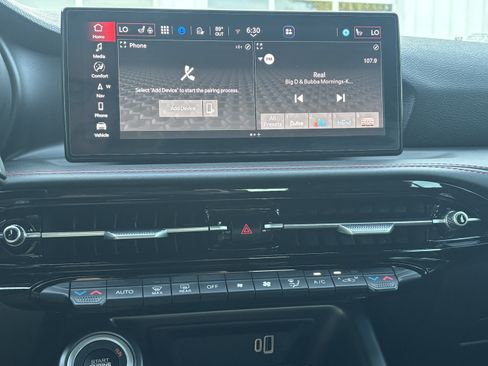 Used 2025 Dodge Hornet GT AWD/4WD image 12