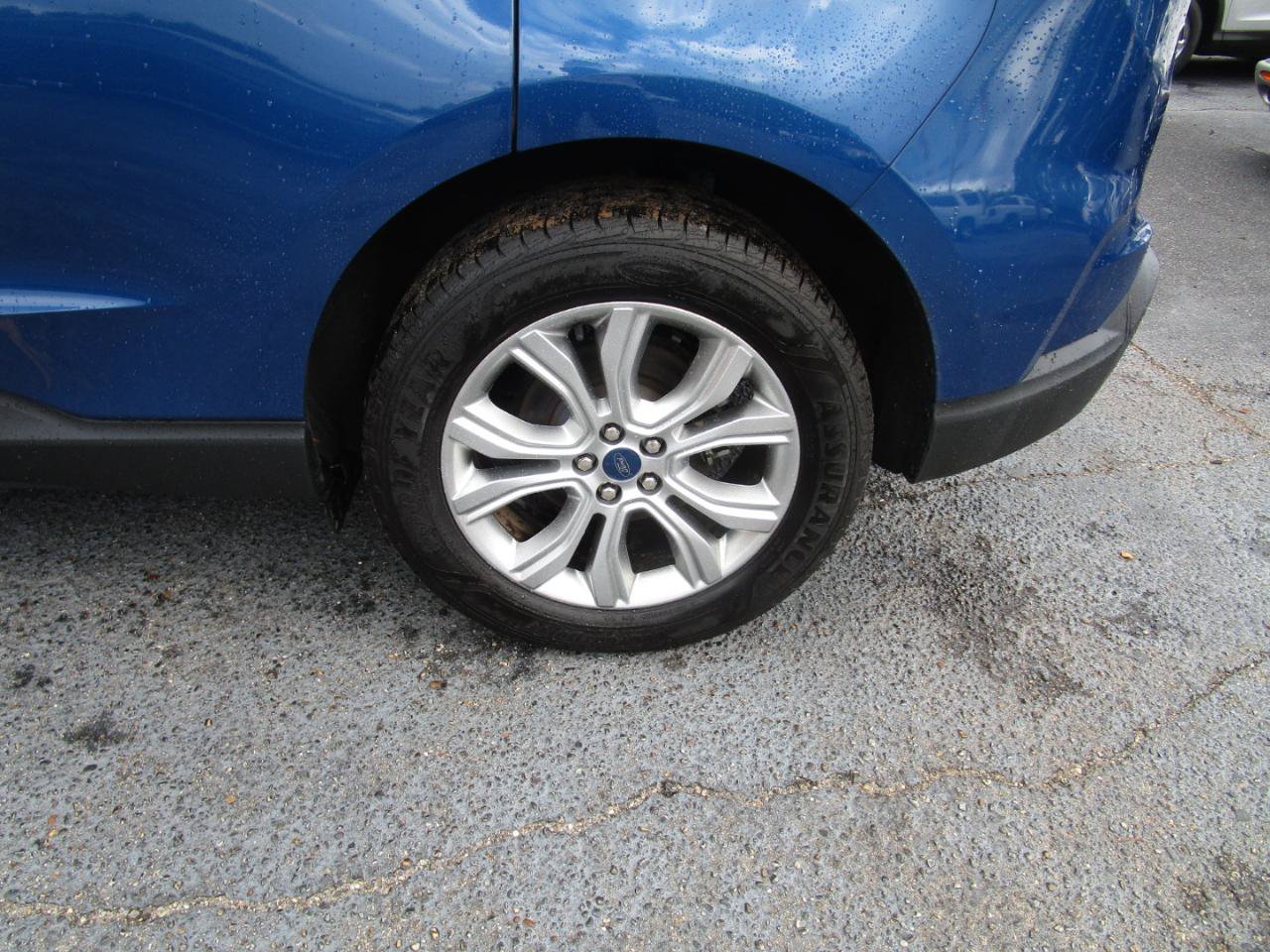 Used 2021 Ford Edge Titanium w/ Cargo Accessory Package FWD image 24