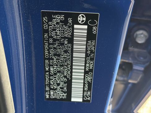 Used 2025 Toyota Prius LE image 22