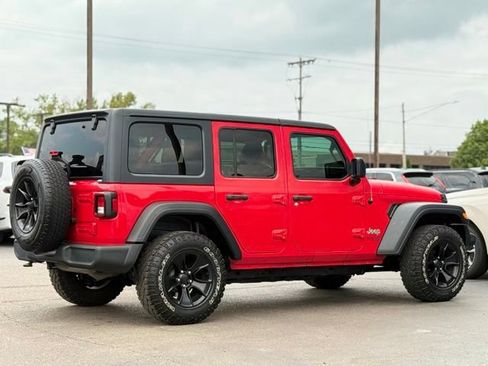 Used 2018 Jeep Wrangler Unlimited Sport S AWD/4WD image 31