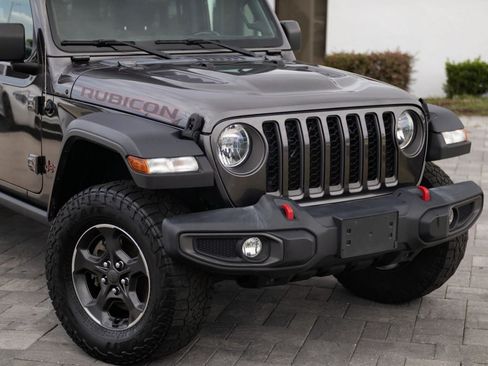 Used 2021 Jeep Gladiator Rubicon w/ Cold Weather Group AWD/4WD image 2