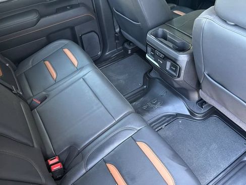 Used 2025 GMC Sierra 2500 AT4 w/ AT4 Premium Plus Package AWD/4WD image 16