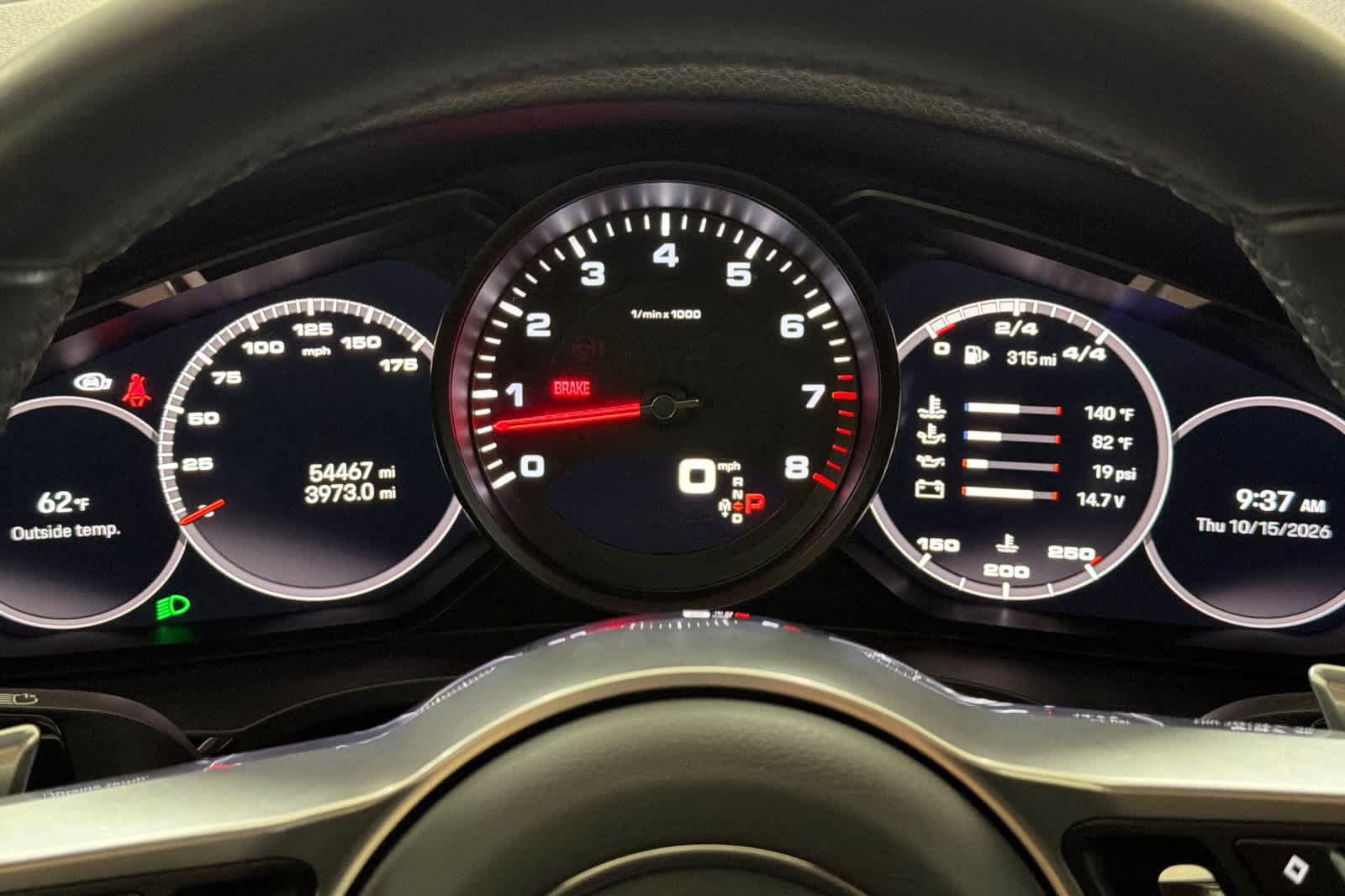 Used 2022 Porsche Cayenne Coupe AWD/4WD image 25
