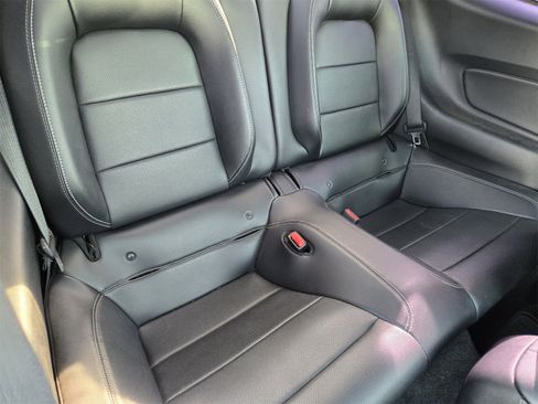 Used 2017 Ford Mustang Premium image 29