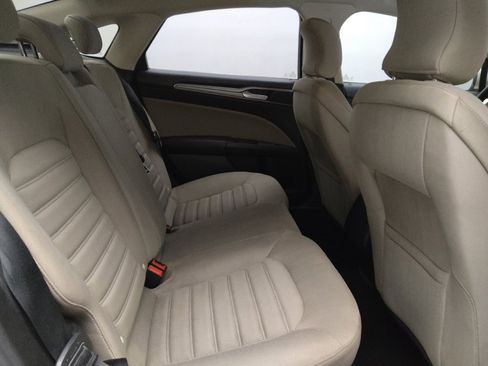 Used 2019 Ford Fusion S image 19