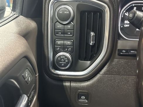 Certified 2021 GMC Sierra 1500 Denali w/ Denali Ultimate Package AWD/4WD image 19