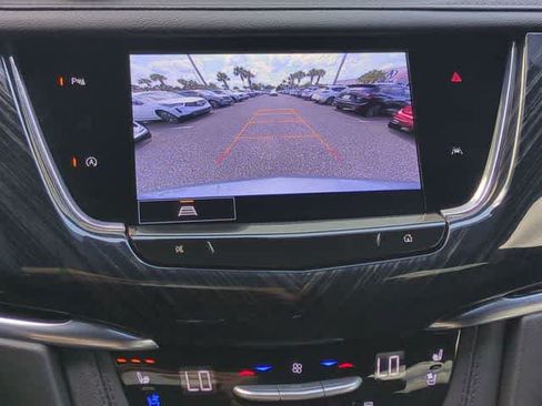 Used 2025 Cadillac XT6 Premium Luxury w/ LPO, Floor Liner Package FWD image 32