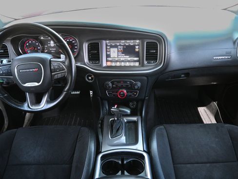Used 2019 Dodge Charger Scat Pack w/ Plus Group RWD image 8