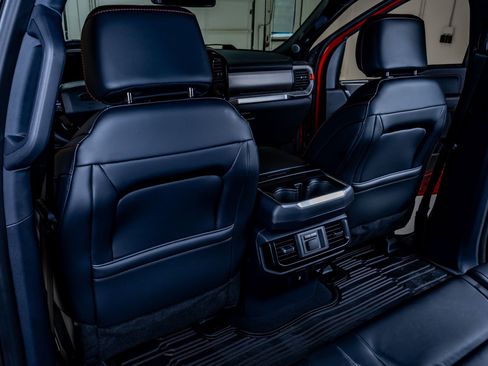 Used 2025 Ford F150 Raptor AWD/4WD image 34