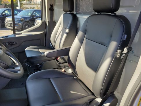 New 2026 Ford Transit 150 image 4