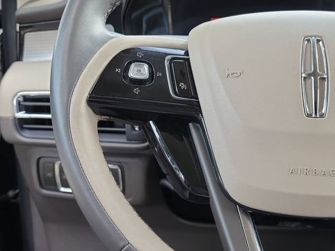 Certified 2024 Lincoln Corsair FWD image 21