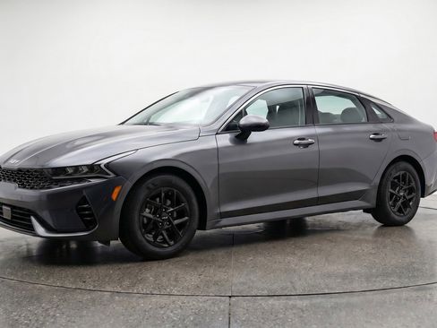 Used 2025 Kia K5 LXS image 3