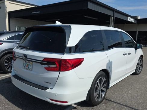 Used 2024 Honda Odyssey Touring image 7