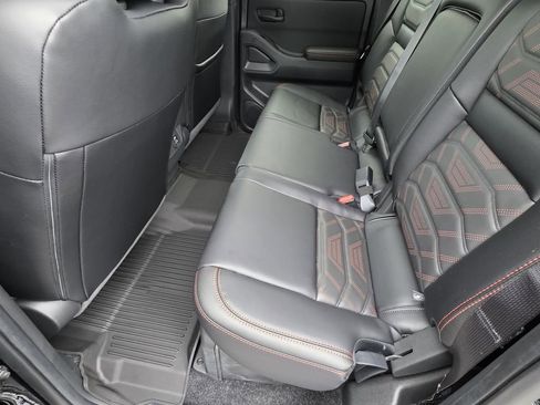 New 2026 Nissan Frontier PRO-4X w/ Pro Premium Package AWD/4WD image 10