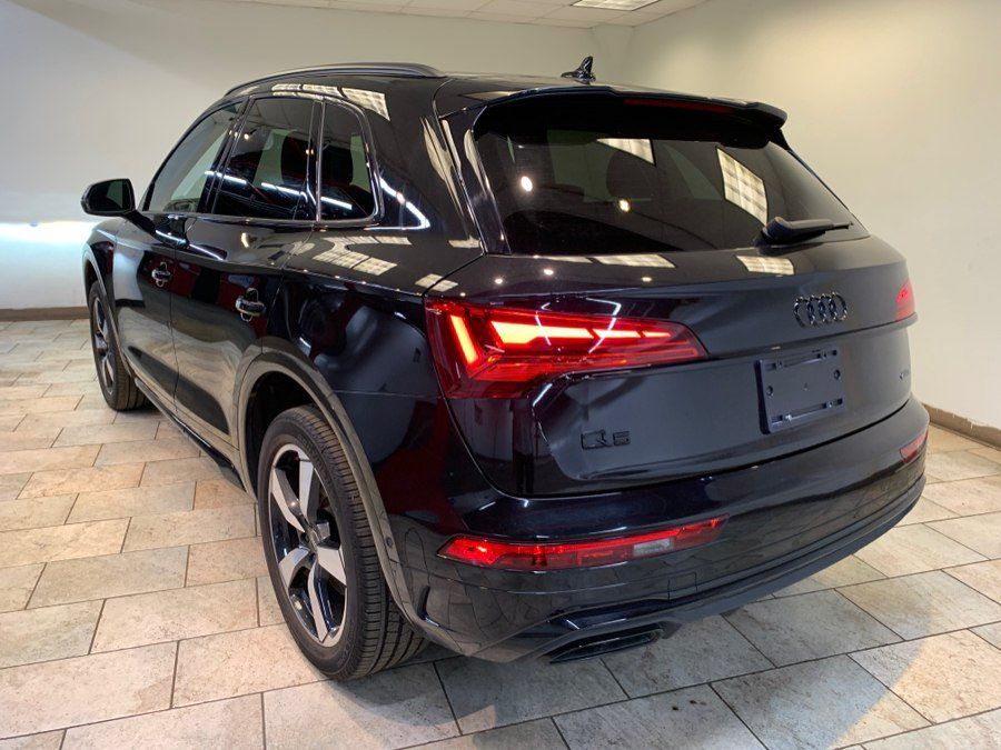 Used 2023 Audi Q5 2.0T Prestige AWD/4WD image 6