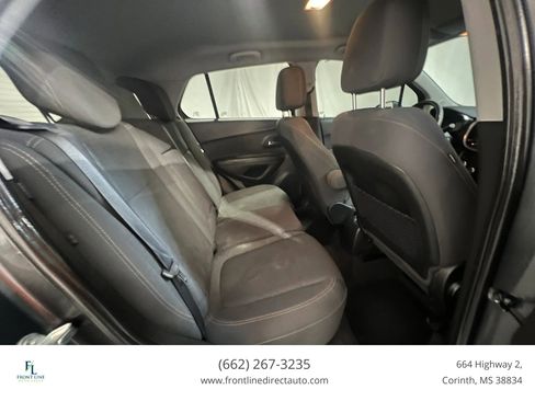 Used 2019 Chevrolet Trax LS FWD image 23
