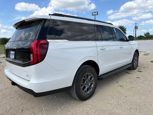 New 2026 Ford Expedition Max Active AWD/4WD image 4