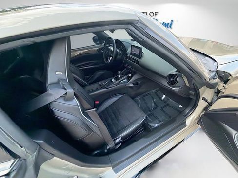 Used 2023 MAZDA MX-5 Miata Club RWD image 27