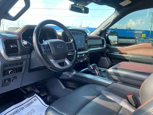 Used 2022 Ford F150 Lariat w/ Equipment Group 502A High AWD/4WD image 9