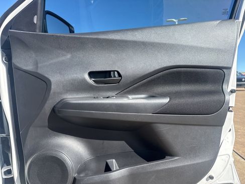 Certified 2024 Nissan Kicks S image 15