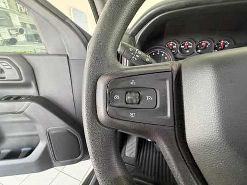 Used 2022 Chevrolet Silverado 1500 Custom AWD/4WD image 11