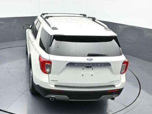 Used 2021 Ford Explorer Limited w/ Equipment Group 301A image 32