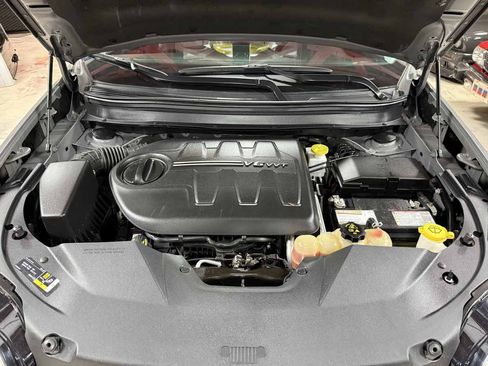 Used 2020 Jeep Cherokee Limited AWD/4WD image 34