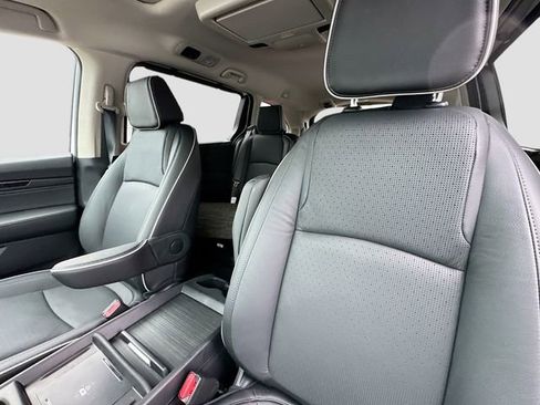 Certified 2026 Honda Odyssey Elite image 21
