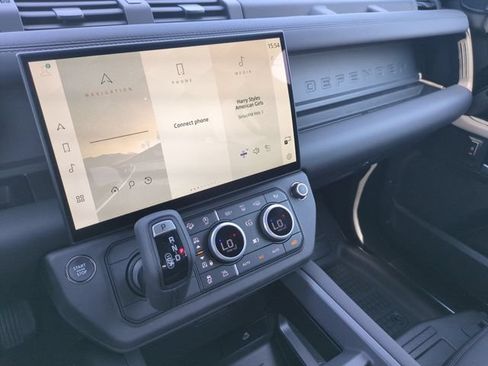 New 2026 Land Rover Defender 110 S AWD/4WD image 11