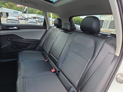 Used 2022 Volkswagen Taos SE AWD/4WD image 20