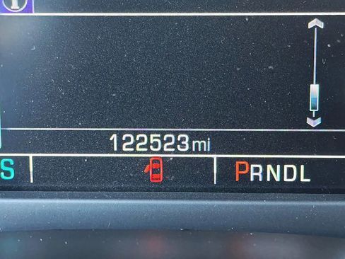 Used 2019 GMC Yukon XL SLE image 19