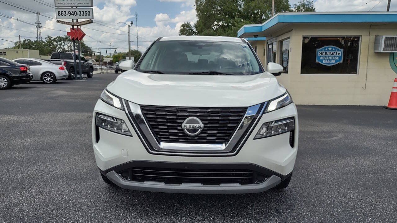 Used 2021 Nissan Rogue SV FWD image 2