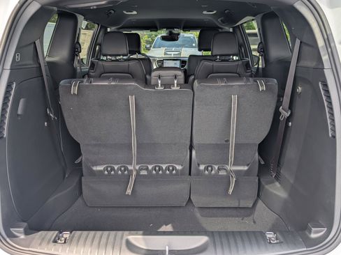 New 2026 Chrysler Pacifica Select image 9