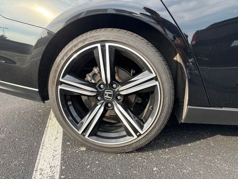 Used 2024 Honda Accord Sport image 10