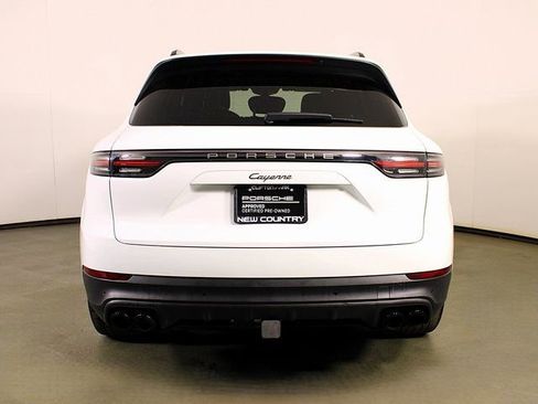 Certified 2022 Porsche Cayenne Platinum Edition w/ Premium Package Plus image 6