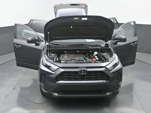 Used 2025 Toyota RAV4 LE image 33