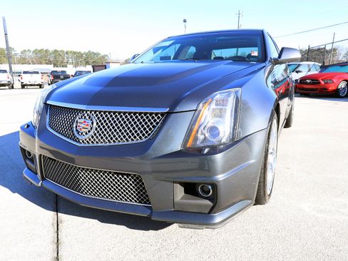 Used 2010 Cadillac CTS V w/ Wood Trim Package image 29